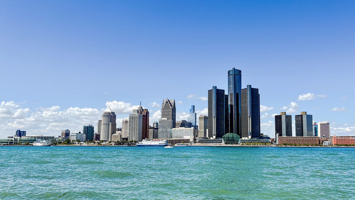 Detroit, Michigan skyline viewed from Windsor, Ontario